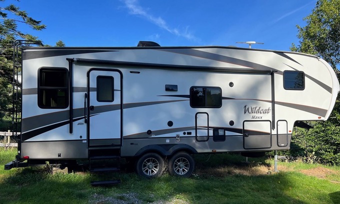 Gold Beach Casa | Cornerstone Ranch A quiet peaceful setting only minutes to town.