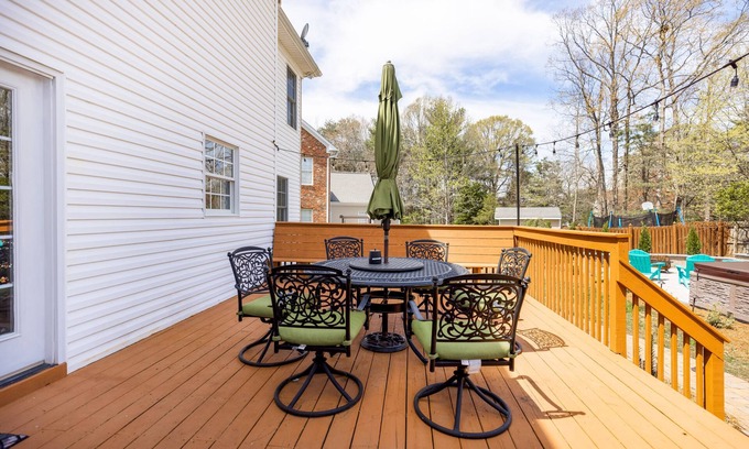 High Point Casa | Corporate living & family style in heart of Triad