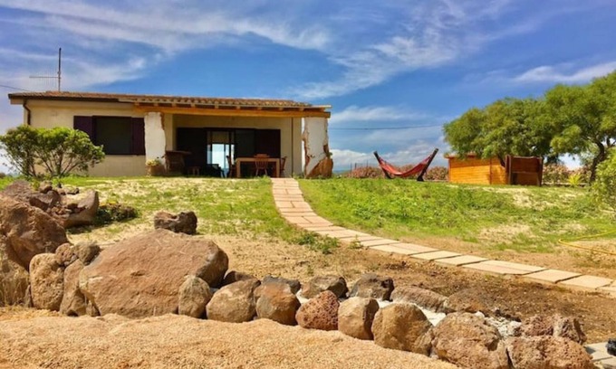 Orosei Villa | [Cortesas 1] Casa de campo con vista al mar