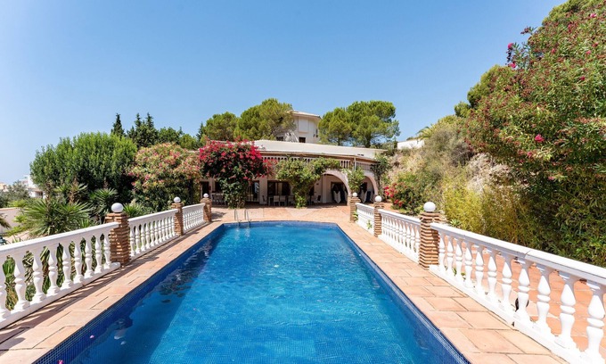 Mijas Villa | " Cortijo Alegría - Hasta 28 Huéspedes | Perfecto para Grupos, Familias y Eventos - Piscina Privada