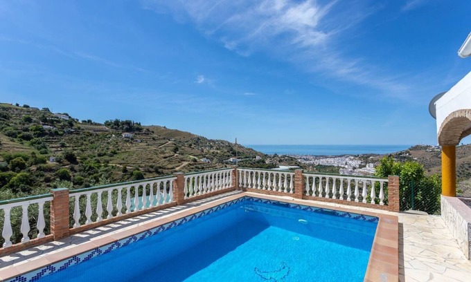 Torrox Cabaña | Cortijo Tomé Solset