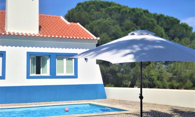 Coruche Casa | Coruche - Casa de campo, con piscina, jardín y barbacoa. Zona Tranquila