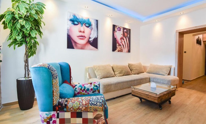 Skadarlija Apartamento | Cosmopolitan Apartment