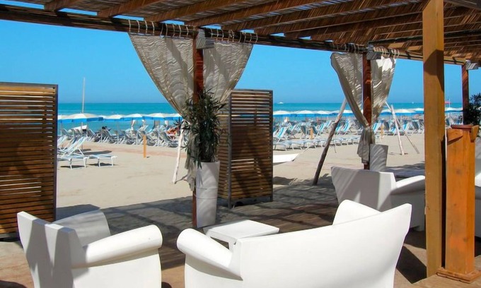 Tirrenia Apartamento | Apartamento Cosmopolitan Golf (TIR280) en Tirrenia - 4 personas, 1 dormitorios