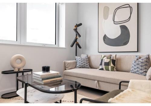 Clock House Apartamento | Cosmopolitan Living: Upscale 1BR Gem in Beckenham