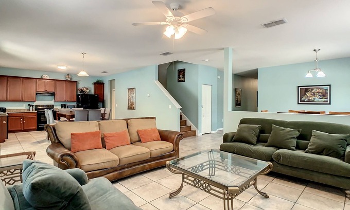 Crystal Cove Casa | ¡¡¡Económico!!! 8BR / 5BA pool home, Near Disney, SeaWorld, Convention Center