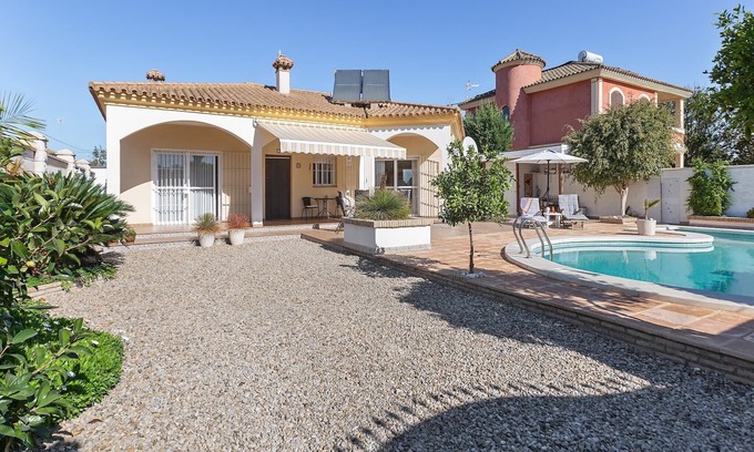 Sanlucar de Barrameda Villa | Villa junto a la piscina en la Costa de la Luz