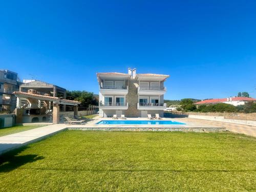 Oropos Apartamento | Costa Kalamos Suites
