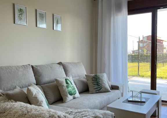 Monte Apartamento | Costa Santander. Apartamento con jardín