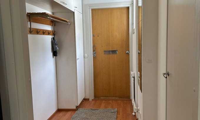 Itainen District Apartamento | Costal Stay with Forest Views