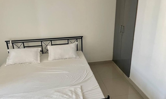 Sector 70 Apartamento | Cosy 1 Bedroom in a 3 BHK Apartment in the Heart of NOIDA!!!