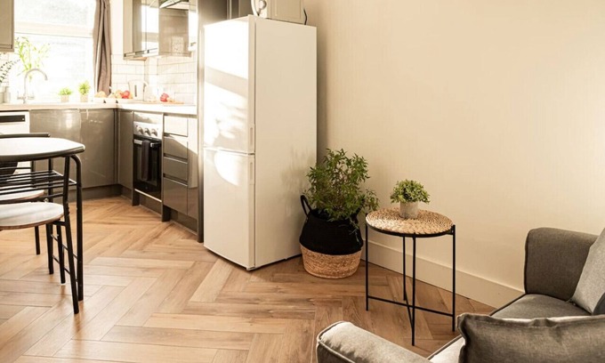 Wroxton Apartamento | Cosy 2-Bed Flat - Sleeps 4 - Free Parking
