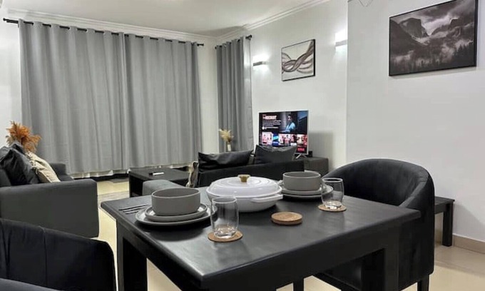 Mwananyamala Apartamento | Cosy 2-Bedroom at Victoria Place