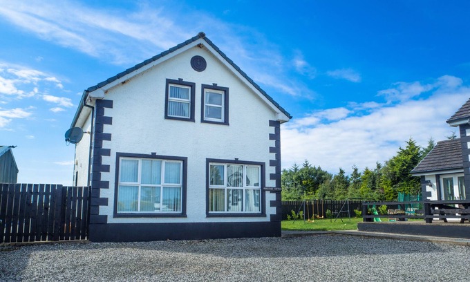Ballycastle Casa | Moderna cabaña de 2 dormitorios en el campo de Ballycastle, NI