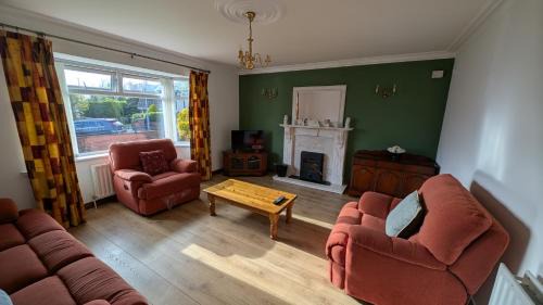 Omagh Casa | Cosy 3 Bed Retreat in Omagh
