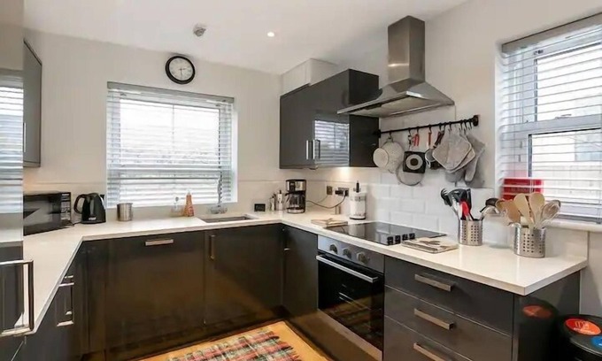 Bicester Casa | Cosy 3 Bedroom Home Bicester Village