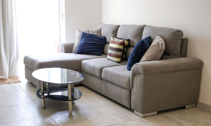 Marsalforn Apartamento | Cosy 3BR Apt with private Terrace & Wifi in Gozo