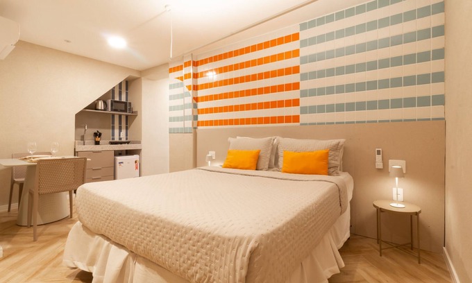 Leme Apartamento | Cosy a few steps from Copacabana Beach | Q24