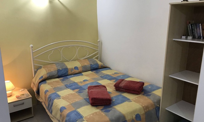 Marsalforn Apartamento | Acogedor estudio con aire acondicionado playa Marsalforn