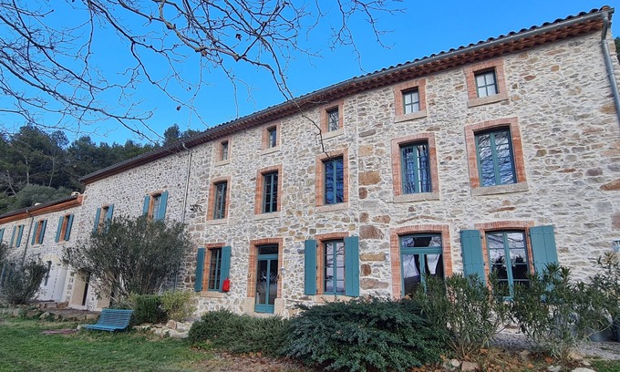 Montlaur Cabaña | Casa rural con encanto con piscina y jardín