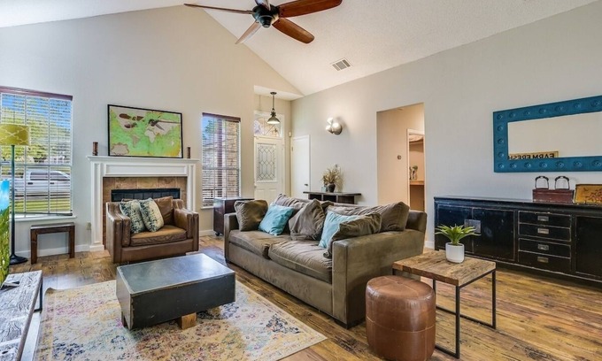 Wells Branch Casa | Summer Special Cozy y Open 3/2 Plus Loft.
