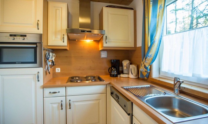 Annaberg-Lungoetz Casa | Hermoso apartamento en villa con WIFI, piscina, TV, terraza, mascotas permitida y aparcamiento