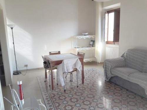 Castelfranco Piandisco Apartamento | Cosy Apartment in Castelfranco Piandisco 70 m² Parking