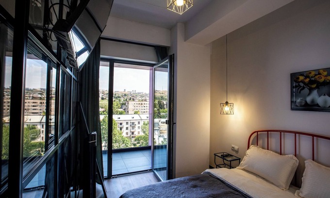 Avlabari Apartamento | Cosy Apartment at Hilton Residency