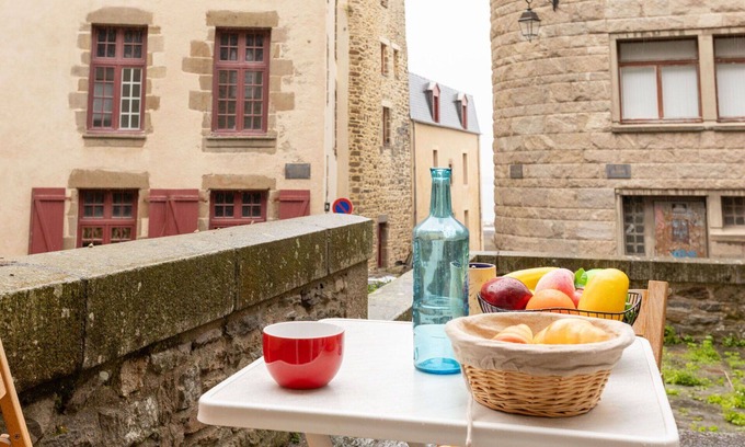 Intra Muros Apartamento | Acogedor apartamento para 3 personas con WIFI, TV, terraza y aparcamiento
