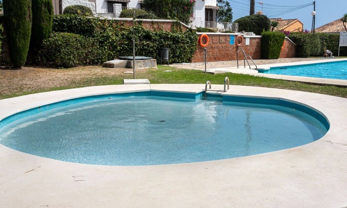 La Gaspara Apartamento | Precioso apartamento para 5 personas con piscina, A/C, WIFI, TV, patio y aparcamiento