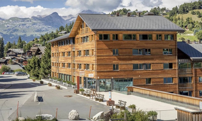 Vercorin Apartamento | Bonito apartamento con WIFI, bañera de hidromasaje, TV, mascotas permitida y aparcamiento