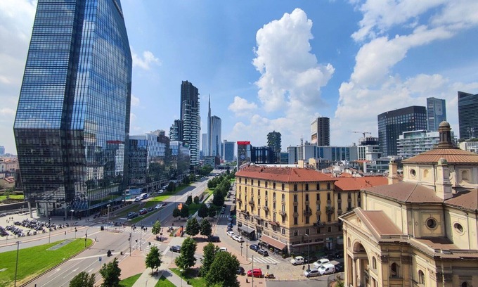 Centro Direzionale Apartamento | Bonito apartamento para 6 personas con A/C, WIFI, TV, balcón y aparcamiento