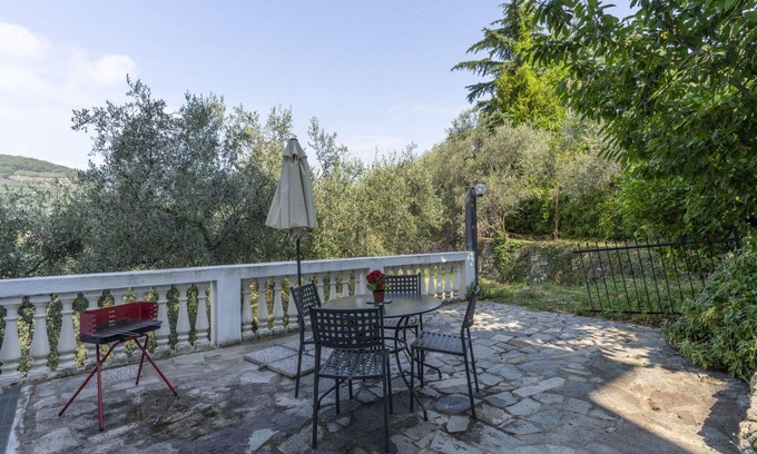 Gazzelli Apartamento | Bonito apartamento con WIFI, piscina, balcón, mascotas permitida, vista panorámica y aparcamiento