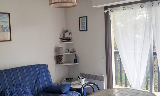 Villers-sur-Mer Apartamento | Cosy apartment for 4 people - on foot 8 mns from the beach 5 mns from shops