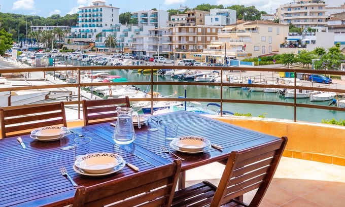Porto Cristo Apartamento | Acogedor apartamento en Porto Cristo con vistas al puerto y WLAN