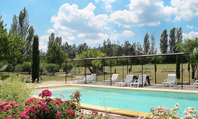 Sigonce Villa | Apartamento en villa con WIFI, piscina, patio, mascotas permitida, vista panorámica, aparcamiento