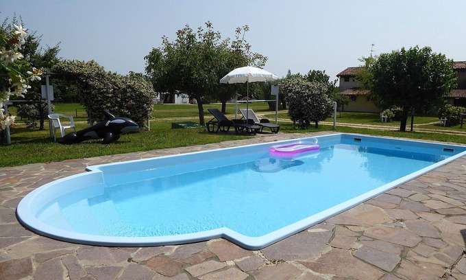 Silea Casa | Estupenda casa de vacaciones con A/C, piscina, WIFI, TV, terraza, mascotas permitida y aparcamiento