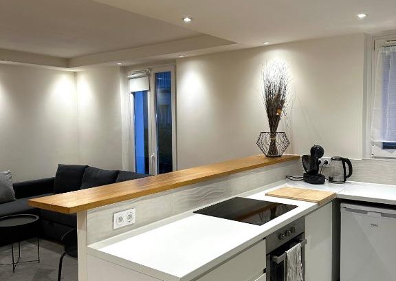 Republique–Point-du-Jour Apartamento | Cosy, appartement refait à neuf limite 16