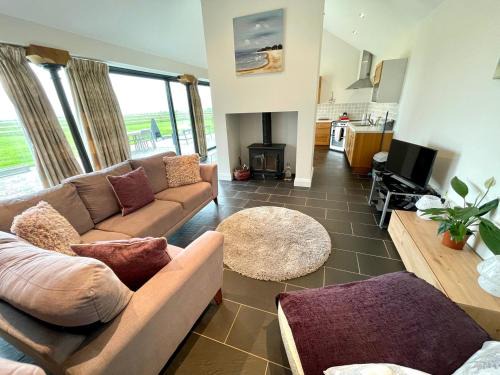 Vale of Glamorgan Casa | Cosy barn with views in Wick Vale of Glamorgan