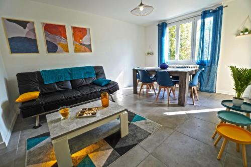 Craponne Apartamento | Cosy et urbain en Plein centre ville