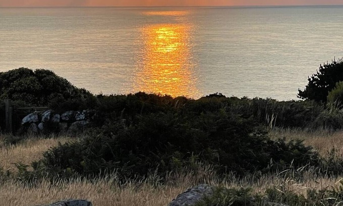 Chysauster Otro | Cosy Farmhouse by the sea, Zennor, Cornwall, spectacular Atlantic Ocean views