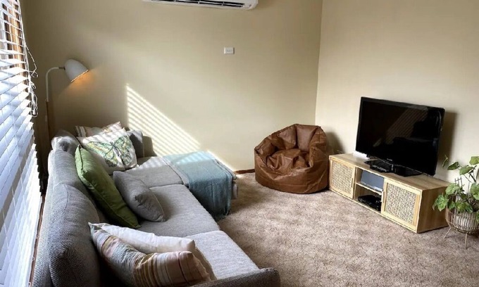 Wilmington Cabaña | Cosy Flinders Ranges Retreat With Stunning Sunsets Entire cottage in Wilmington