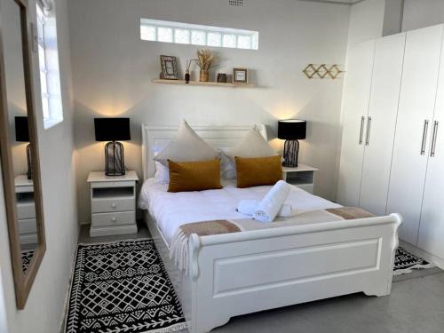 Claremont Casa | Cosy Harcourt Cottage