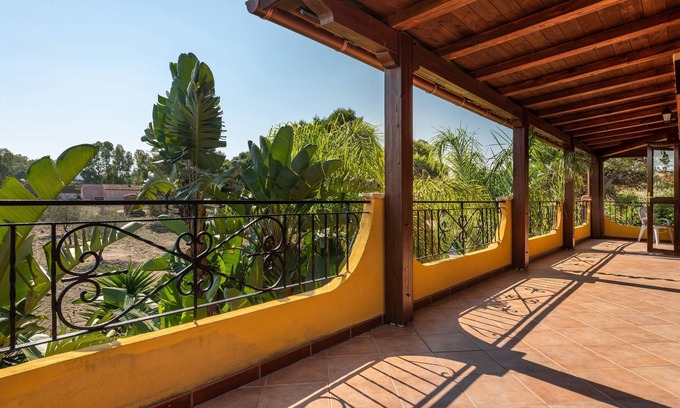 Castiadas Apartamento | Acogedor apartamento vacacional "Villa Mallus" con vistas a la montaña y balcón