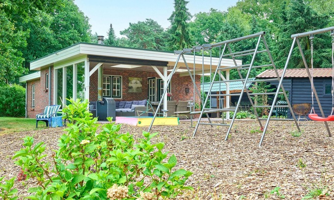 Reutum Casa | Cosy home with bubble bath and outdoor fireplace
