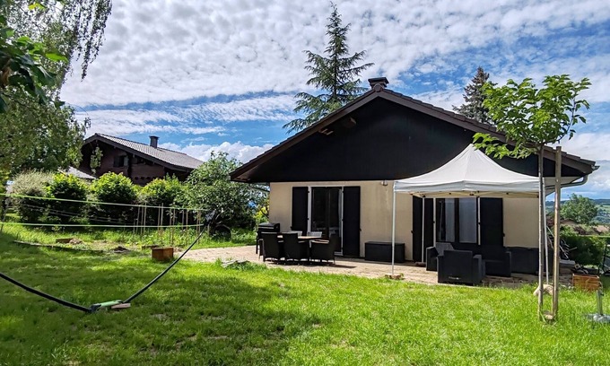 Bons-en-Chablais Casa | Cosy house between Lake Geneva and the mountains