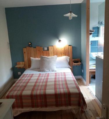 Cordes-sur-Ciel Apartamento | cosy logis et son écrin de verdure