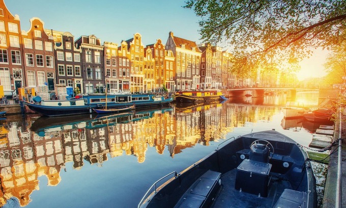 De Weteringschans Apartamento | Cosy luxery 2 separate studio's in one apartment 120 m2 CENTRAL AMSTERDAM