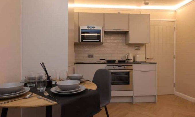 Prince's Apartamento | Cosy, modern 2 bed flat close to Big Ben