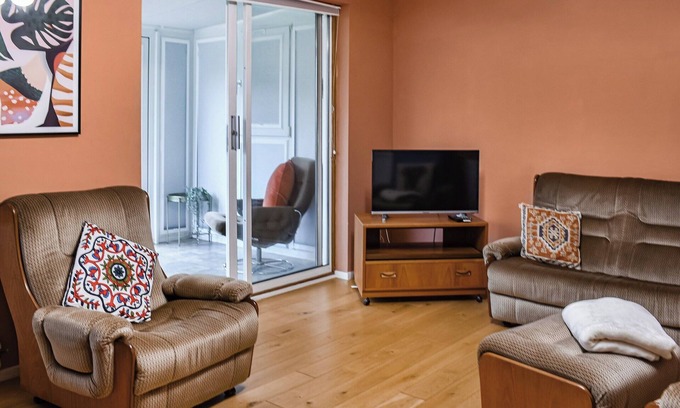 Southsea Cabaña | Cosy Retreat Near The Beach
